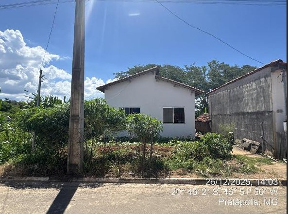 Casa em Pratápolis, Centro, Rua Pedro Rosa, N. Sn, Lt 24v, MG. Área: 47.7m2