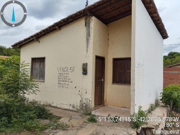 Casa em Altos, Centro, Rua SÃO Francisco, N. 72, Zona Suburbana, PI. Área: 45.9m2