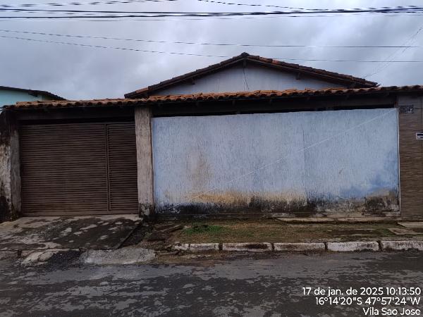 Casa em Luziânia, Vila Sao Jose, Quadra Quadra 1, N. S/N, Lt 12 Qd 01a, GO. Área: 69.86m2