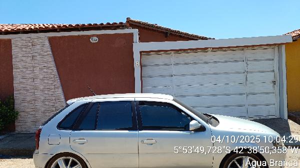 Casa em Água Branca, Zeca Macedo, Rua SÃO CristÓVÃO, N. S/N, M08lot. JoÃO Mecedo, PI. Área: 53.9m2