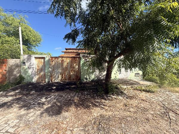 Casa em Mossoró, Itapetinga, Rua Coronel Ezequiel (Rua Projetada 19), N. 149, Lt 440 Qd 35, RN. Área: 58.6m2