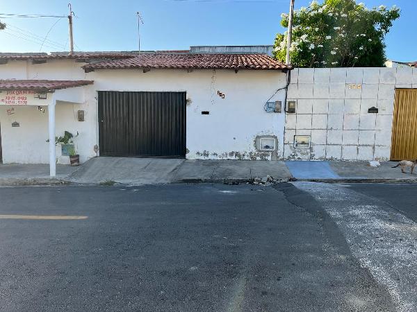 Casa em Horizonte, Vertente, Rua Sdo 01 Atual Rua Alemanha, N. 27, Cs A, CE. Área: 53.14m2