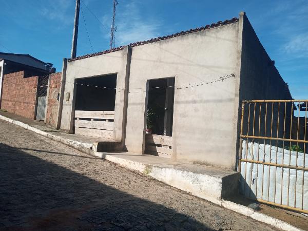 Casa em Chã de Alegria, Centro, Rua Projetada F, N. 28, Qd E, PE. Área: 84m2