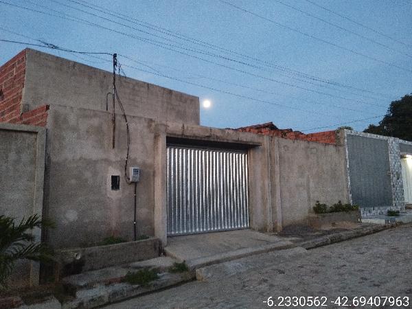 Casa em Regeneração, Santa Teresinha, Rua Paulo Cesar Morais, N. 746, Qd A Lo01, PI. Área: 69.76m2