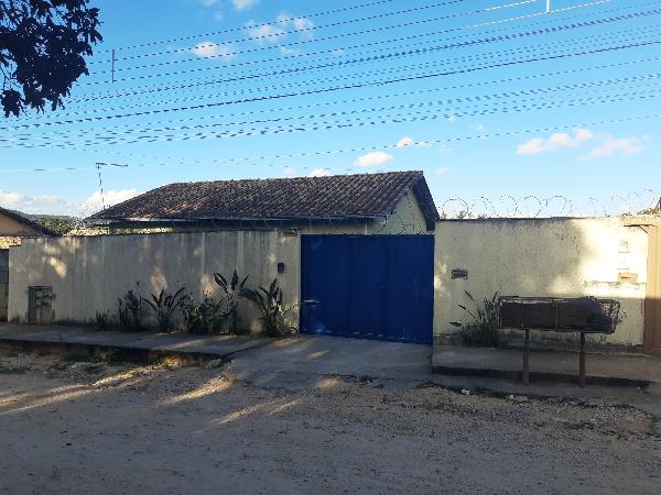 Casa em Esmeraldas, Recreio 2a Secao, Rua Contagem, N. 71, Cs 02, MG. Área: 47.25m2