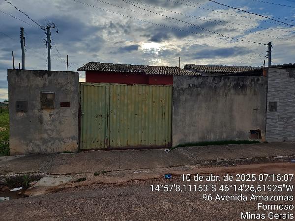 Casa em Formoso, Aeroporto, Rua Tiradentes, N. 105, Lt 10-A Qd 30-F, MG. Área: 64.13m2