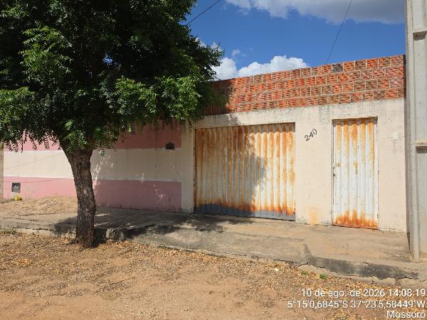 Casa em Mossoró, Itapetinga, Rua Caico, N. 240, Lt 10 Qd 9, RN. Área: 59.84m2