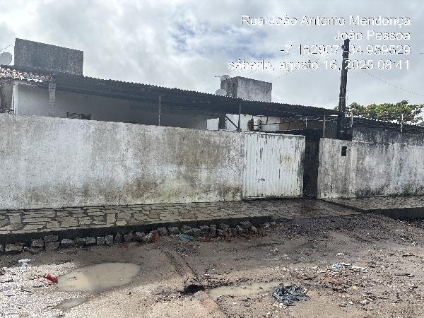 Casa em Santa Rita, Heitel Santiago, Rua Joao Antonio Mendonca (Antiga Rua Projetada 2), N. 212-A, Lot 32a-7 Qd 4-B, PB. Área: 59.64m2