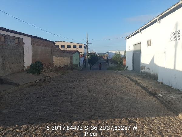 Casa em Picuí, Jk, Rua Manoel Henriques Da Costa, N. 210, Uni 01, PB. Área: 43m2