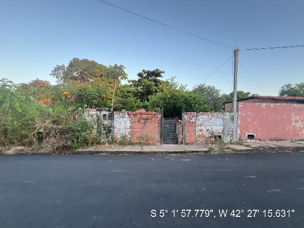 Casa em Altos, Centro, Rua Monsenhor Lopes, N. 693, PI. Área: 66.5m2