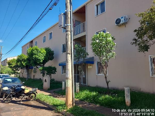 Apartamento em Uberlândia, Tubalina, Rua Padre Humberto Araujo Braga, N. 24, Apto 41, 05 Bl B Ed Atacama, MG. Área: 45.52m2