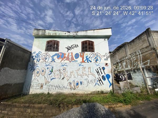 Casa em Cataguases, Paraiso, Rua Otavio Rocha Ferraz, N. 409, Lt 04, MG. Área: 69.35m2
