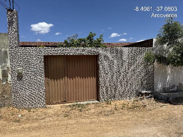 Casa em Arcoverde, Sòo Crist¾vòo, Rua 20, N. Sn, Terreno 01a10 Cs 38, PE. Área: 53.7m2