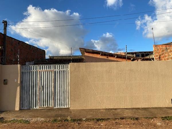 Casa em Macaíba, Centro, Rua Porto De Ilheus, N. 272, Lt 335, Qd 14, RN. Área: 91.54m2