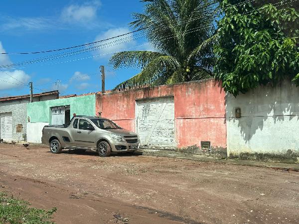 Casa em São Gonçalo do Amarante, Centro, Rua Helena Rodrigues De Freitas, N. Sn, Lt D Qd 23 Cs 01, RN. Área: 56.1m2