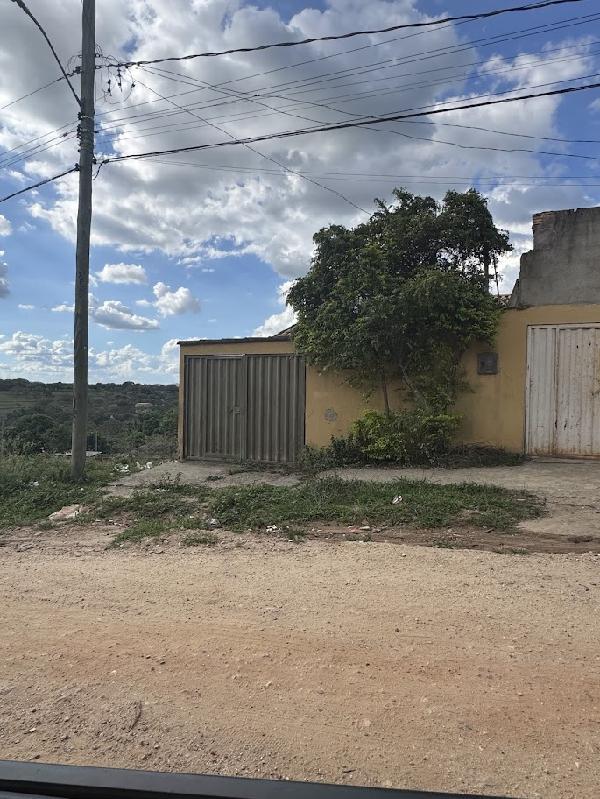 Casa em Esmeraldas, Pousadas Do Lago, Rua Bom Despacho, N. 202, Cs 01, MG. Área: 46.66m2