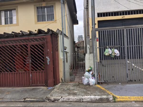 Casa em São Bernardo do Campo, Rudge Ramos, Rua Tiete, N. 1429, Lote 4 Quadra 13-R, SP. Área: 62.95m2