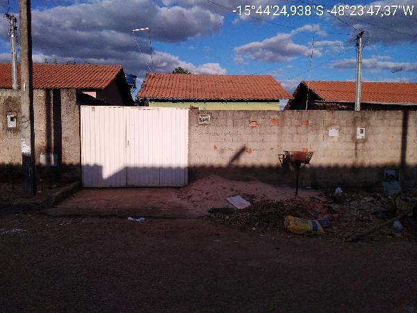 Casa em Cocalzinho de Goiás, Girassol, Quadra 14, N. Sn, Lt 12 Rua 14, GO. Área: 51.12m2