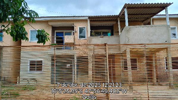 Apartamento em Cidade Ocidental, Mansoes Recreio Estrela D'alva I, Bloco B Lote 01 Quadra 18, N. S/N, Apto 202,   Pavimento Superior, GO. Área: 54.5m2