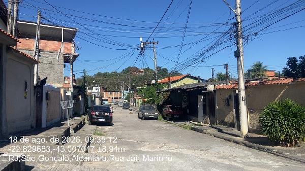 Casa em São Gonçalo, Jardim Alcantara, Rua Jair Marinho, N. 128, Cs 01, RJ. Área: 126.06m2