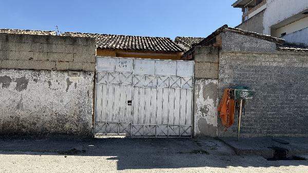 Casa em Belford Roxo, São Vicente, Rua Suboficial Oswaldo Romao, N. 20, Casa 24 Lote 01 Qd. 110, RJ. Área: 45.48m2