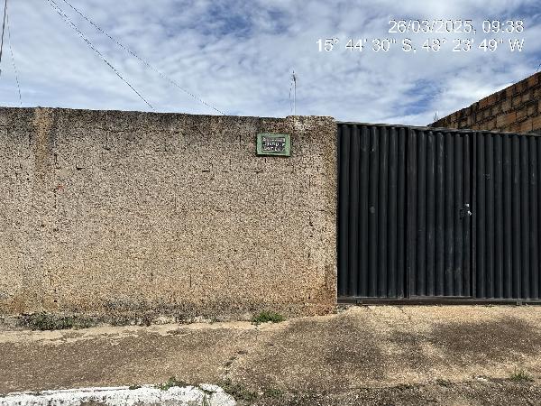 Casa em Cocalzinho de Goiás, Cidade Dos Pirineus, Rua 14, N. Sn, Quadra 19 - Lote 29, GO. Área: 51.12m2