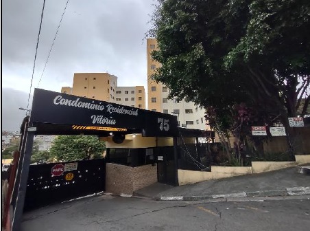 Apartamento em Embu das Artes, Jardim Independencia, Rua Jose Benjamin De Castro, N. 75, Apto 33, Bl C, SP. Área: 52.7m2