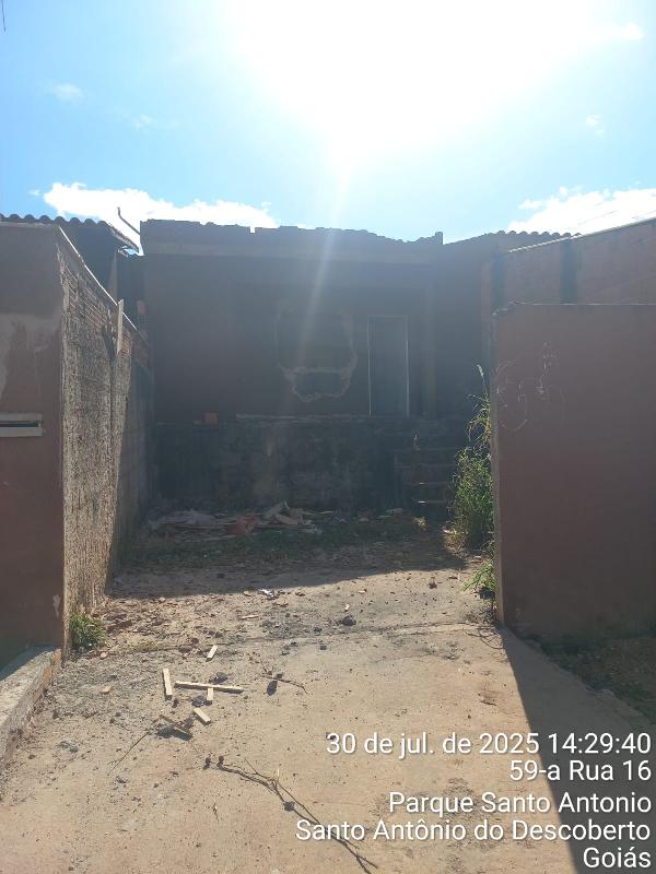 Casa em Santo Antônio do Descoberto, Parque Santo Antonio, Quadra 20 Lote 60-A Rua 16, N. Sn,, GO. Área: 64m2