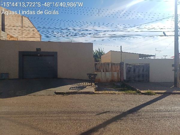 Casa em Águas Lindas de Goiás, Parque Da Barragem Setor 09, Quadra 72, Lote 05, N. Sn, Cs 03, Cj B, Setor 9, GO. Área: 69.84m2