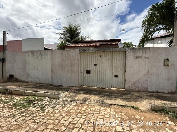 Casa em Mossoró, Itapetinga, Rua Pau Dos Ferros (Antiga Rua Projetada 33), N. 150, Lt 755 Qd 59, RN. Área: 58.6m2