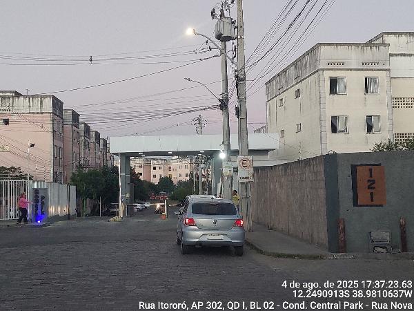 Apartamento em Feira de Santana, Rua Nova, Rua ItororÓ, N. S/N, Apto 302, Qd I, Bl 02, BA. Área: 36.4m2