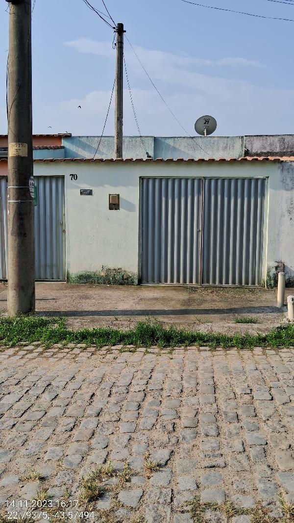 Casa em Nova Iguaçu, Ipiranga, Rua Um N 70 0 I9, N. 70, Lt 09 Qd 01, RJ. Área: 53.7m2
