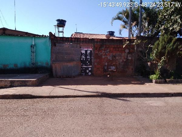 Casa em Cocalzinho de Goiás, Lot Girassol, Rua 13, N. Sn, Qd 39, Cs 02, GO. Área: 57.54m2