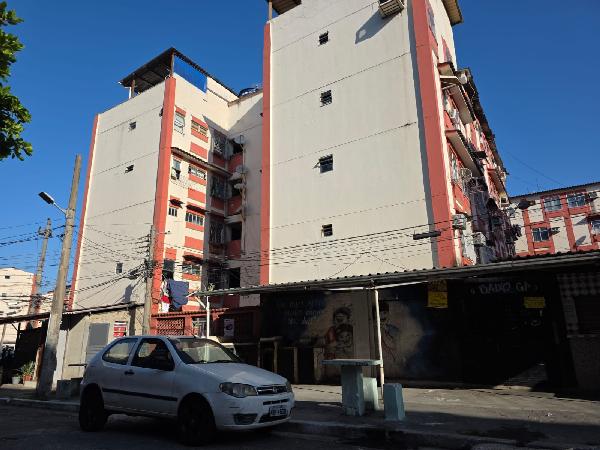 Apartamento em Rio de Janeiro, Bras De Pina, Rua Carbonita, N. 113, Apto 104, Bl 03, RJ. Área: 45m2