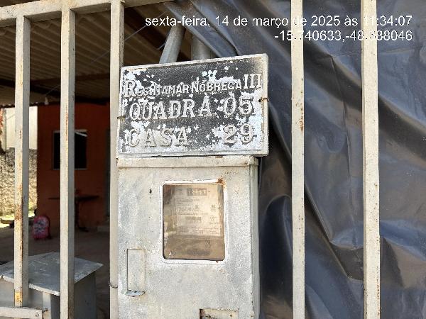 Casa em Cocalzinho de Goiás, Cidade Dos Pirineus, Rua 04, N. Sn, Quadra 05 - Lote 29, GO. Área: 51.5m2