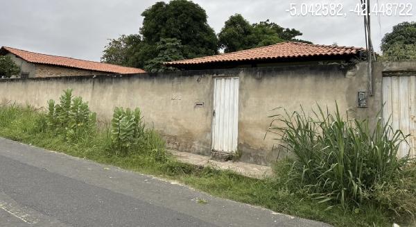 Casa em Altos, São Luiz, Rua AnÍSio Lima, N. 1345, QuarteirÃO SÉRie Sul, PI. Área: 102.95m2