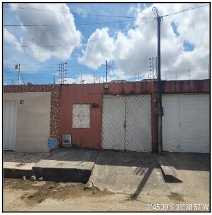 Casa em Catuana, Catuana, R 26, N. 34, Lot Araturi, CE. Área: 62.5m2