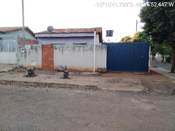 Casa em Padre Bernardo, Centro, Rua 2, N. Sn, Qd 10, Lt 18, GO. Área: 48m2