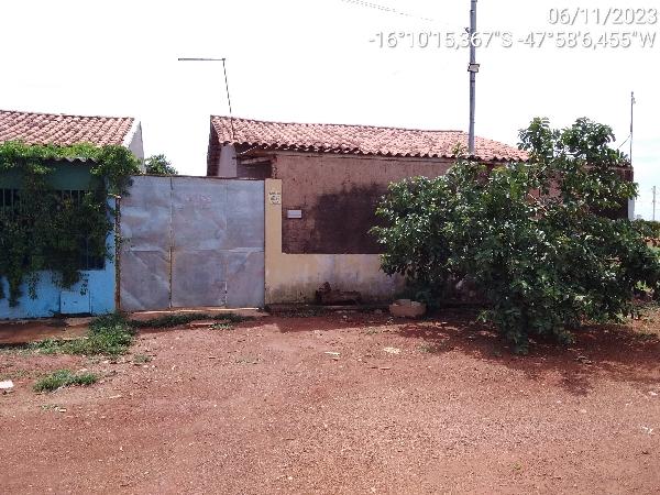 Casa em Luziânia, Parque Estrela Dalva X, Rua 370, N. Sn, Cs 03 Lt 20 Qd 569, GO. Área: 60.08m2