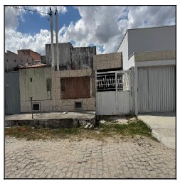 Casa em Feira de Santana, Conceicao, Rua Garanhuns, N. 1279, Lt 23, BA. Área: 60m2