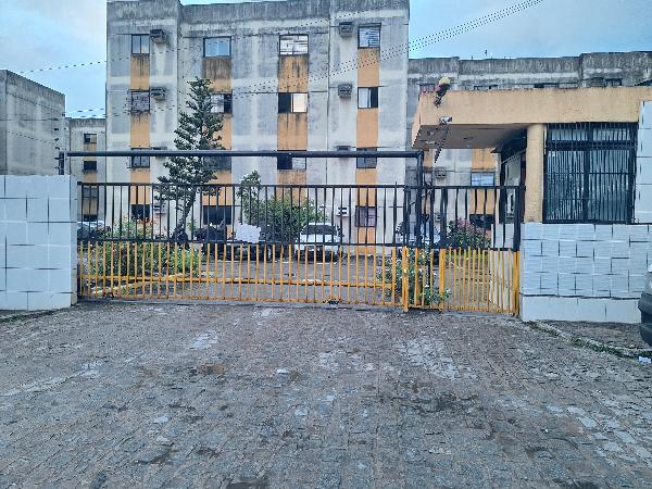 Apartamento em Camaragibe, Nazare, Rua Resende, N. 39, Apto 403, Bl 01, PE. Área: 43.14m2