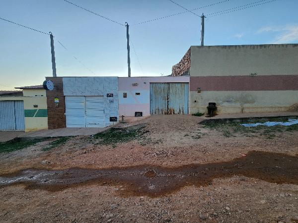 Casa em Assu, Dom Eliseu, Rua Augusto Cesar De As Leitão, N. S/N, Lotes 15 E 17, RN. Área: 70m2