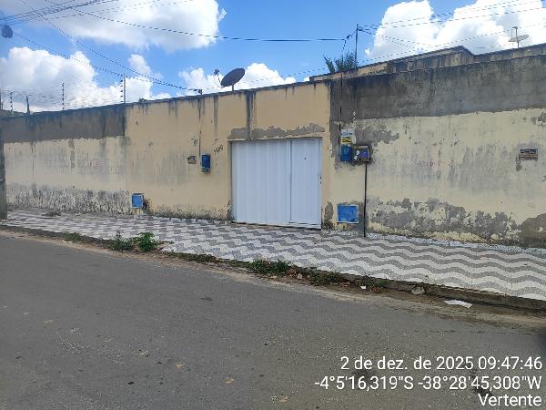 Casa em Horizonte, Novo Diadema, Rua Professora Maria Ozelia Costa, N. 1120,, CE. Área: 107.72m2