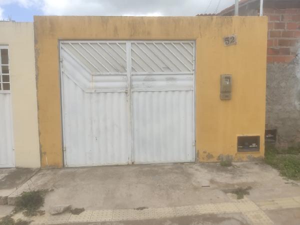 Casa em Iaçu, Boiadeira, Rua Castelo Branco, N. 52,, BA. Área: 66m2