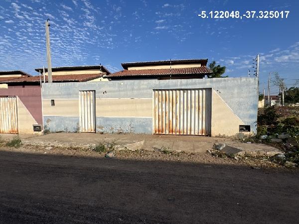 Casa em Mossoró, Santa Julia, Rua Associacao Cultural E Desportiva Potiguar, N. 10, Qd 20 Lt 28, RN. Área: 66.32m2