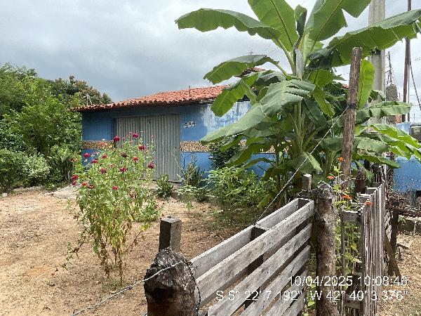 Casa em Demerval Lobão, Bairro Sao Pedro, Rua Divina, N. 944,, PI. Área: 56.35m2
