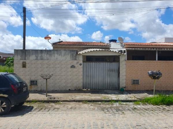 Casa em Santa Rita, Portal De Tibiri, Rua Julio Francisco De Lima, N. 114, Lt 450a Qd 20, PB. Área: 66.56m2