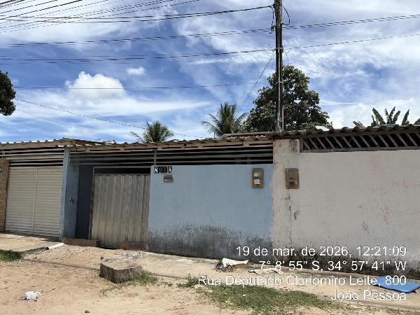 Casa em Santa Rita, Jardim Europa, Rua Deputado Clodomir Leite, N. 891, Lt 16 Qd 17b, PB. Área: 64m2
