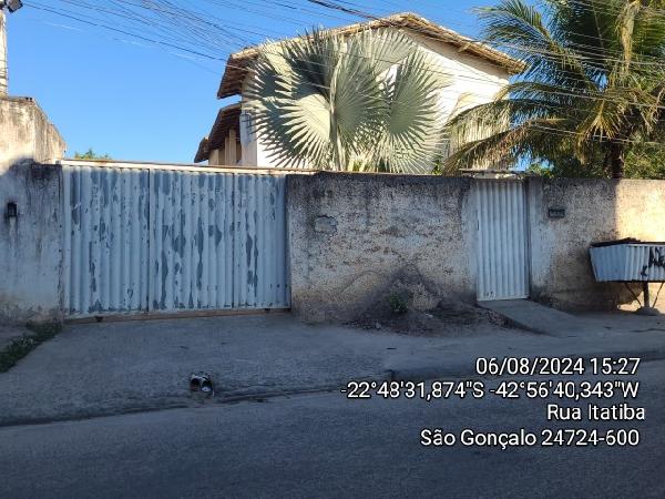 Apartamento em São Gonçalo, Monjolos, Rua Itatiba, N. 542, Apto 201, Cs-02, RJ. Área: 55.76m2