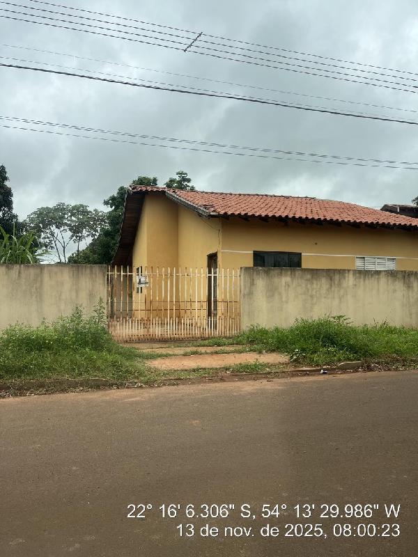 Casa em Lagoa Bonita, Deodápolis, Rua Jose Pereira De Carvalho, N. 637, Lt 13-B Qd 08, MS. Área: 69.39m2